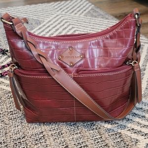St. Johns Bay Faux Leather Crocodile Print Burgandy Handbag Purse
